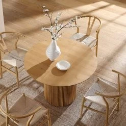 Maru Round 4-6 Seater Extending Oak Pedestal Dining Table, Oak -Garden Store BSD 135 OAK scene3