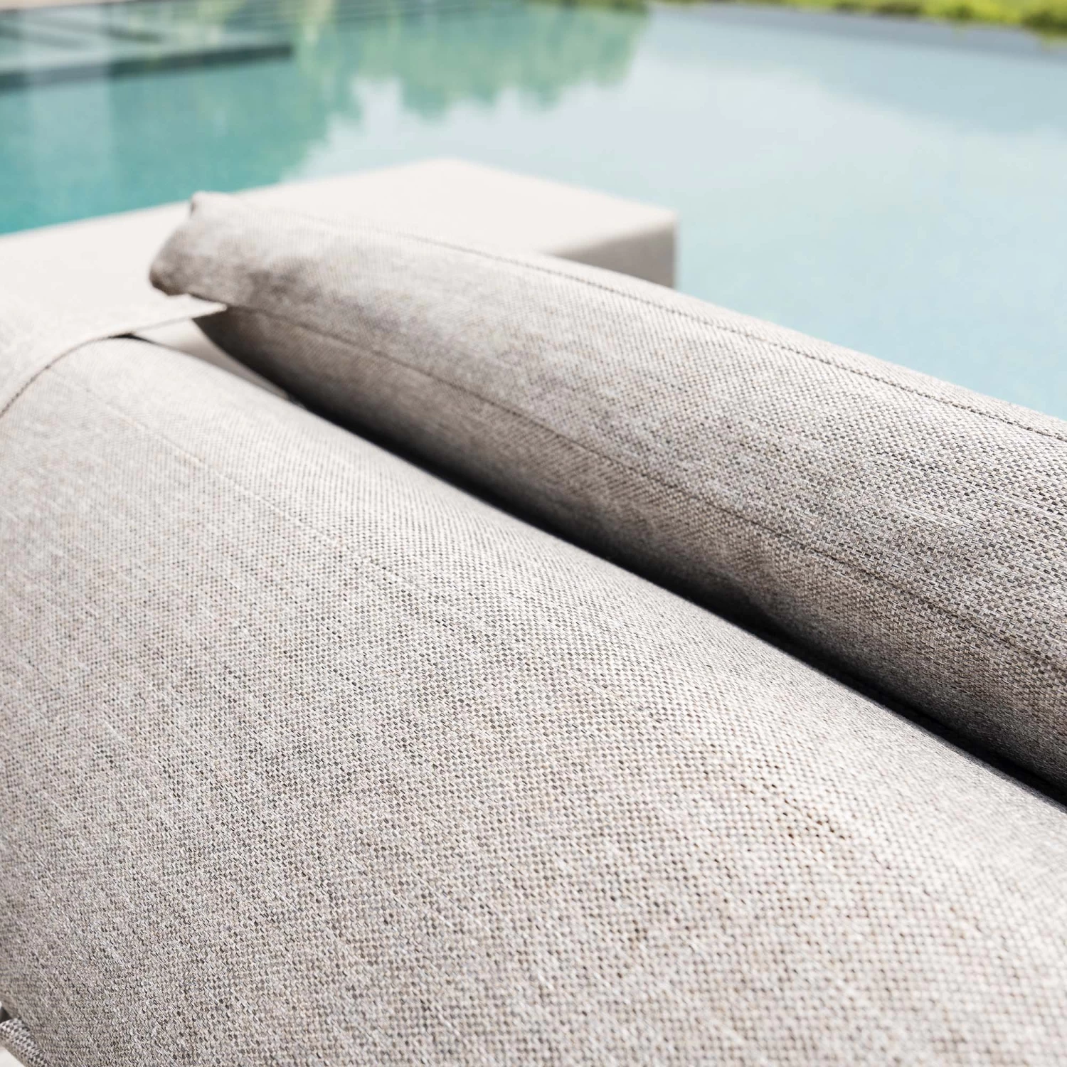 Jardin Aluminium Outdoor Sun Lounger, Granite 4 Jardin Aluminium Outdoor Sun Lounger, Granite - Image 2