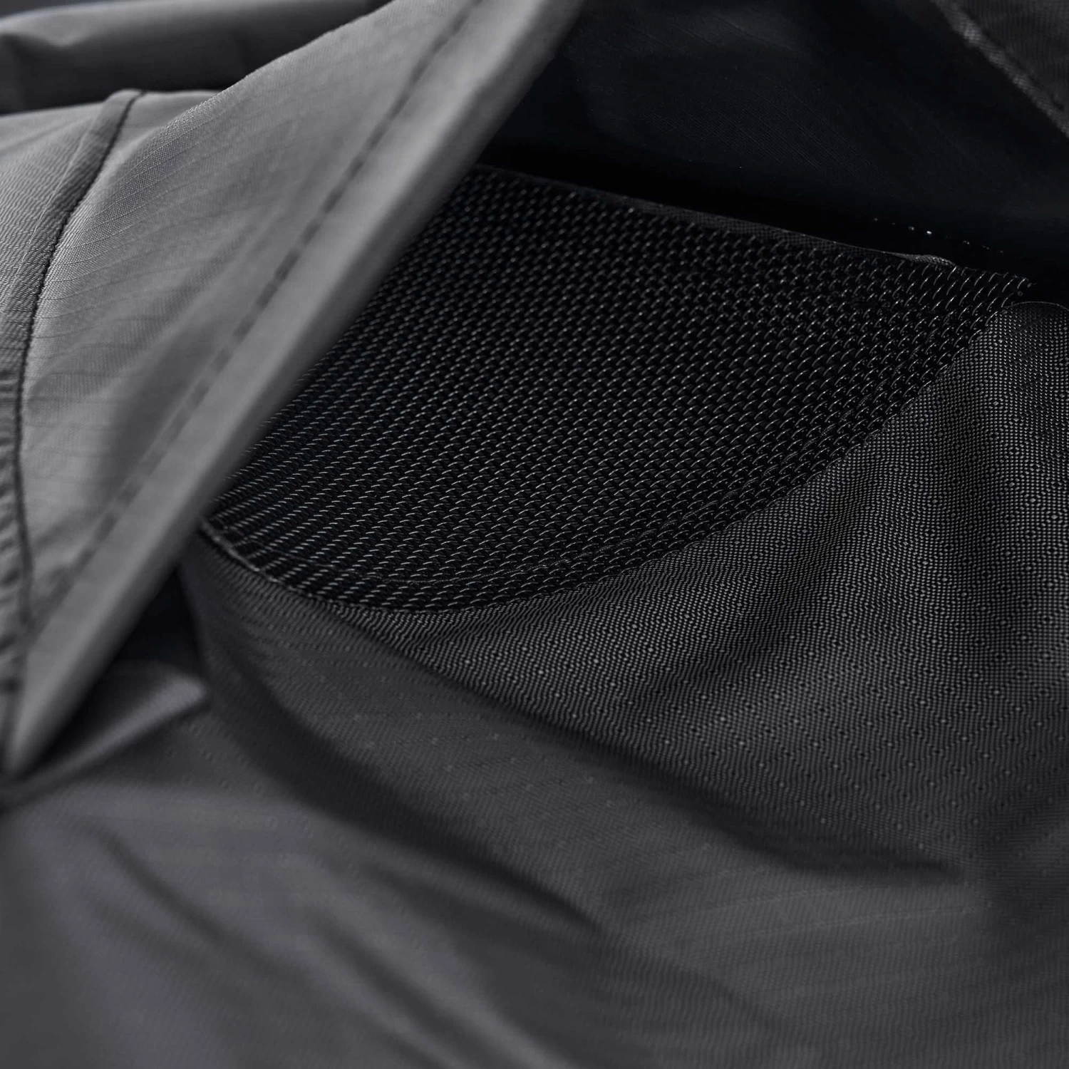 Cover For Hampshire Large Corner Round Wicker Rattan Casual Dining Set 5 Cover For Hampshire Large Corner Round Wicker Rattan Casual Dining Set - Image 3