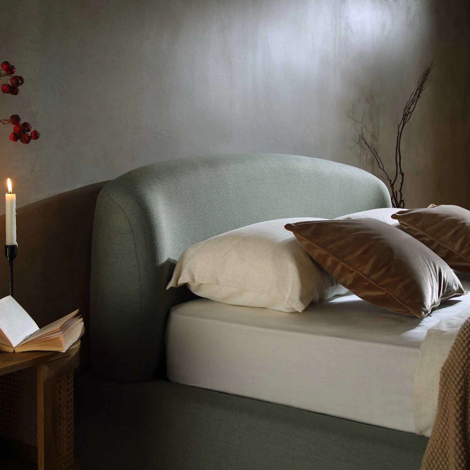 Constance Winged Headboard Ottoman Storage Bed, Olive Linen 6 Constance Winged Headboard Ottoman Storage Bed, Olive Linen - Image 4